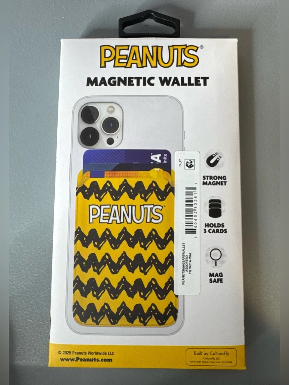 Peanuts snoopy Charlie Brown Yellow Black Magnetic Wallet for iPhone mag safe